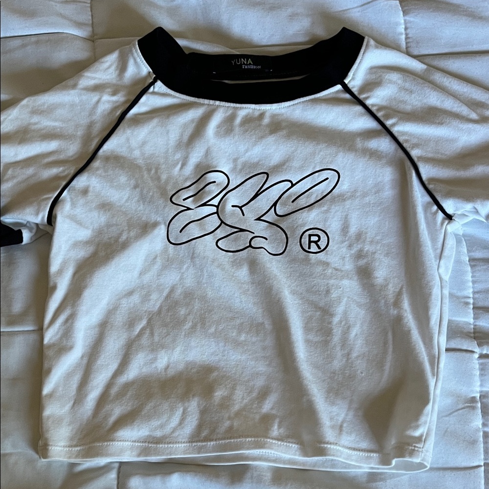 white graphic tee crop top
